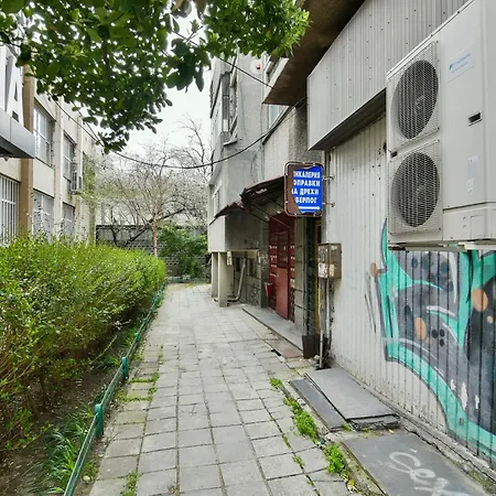 2br Flat In Center And Sea Walk * Varna