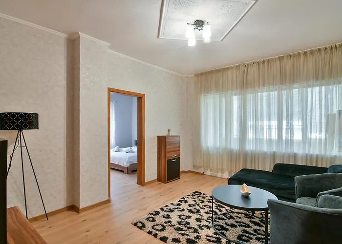 2br Flat In Center And Sea Walk * Varna